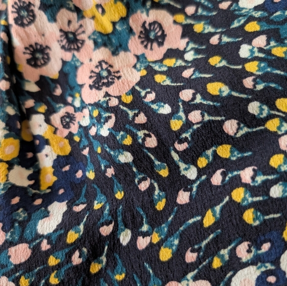 Loft Romper size SP - Picture 7 of 11